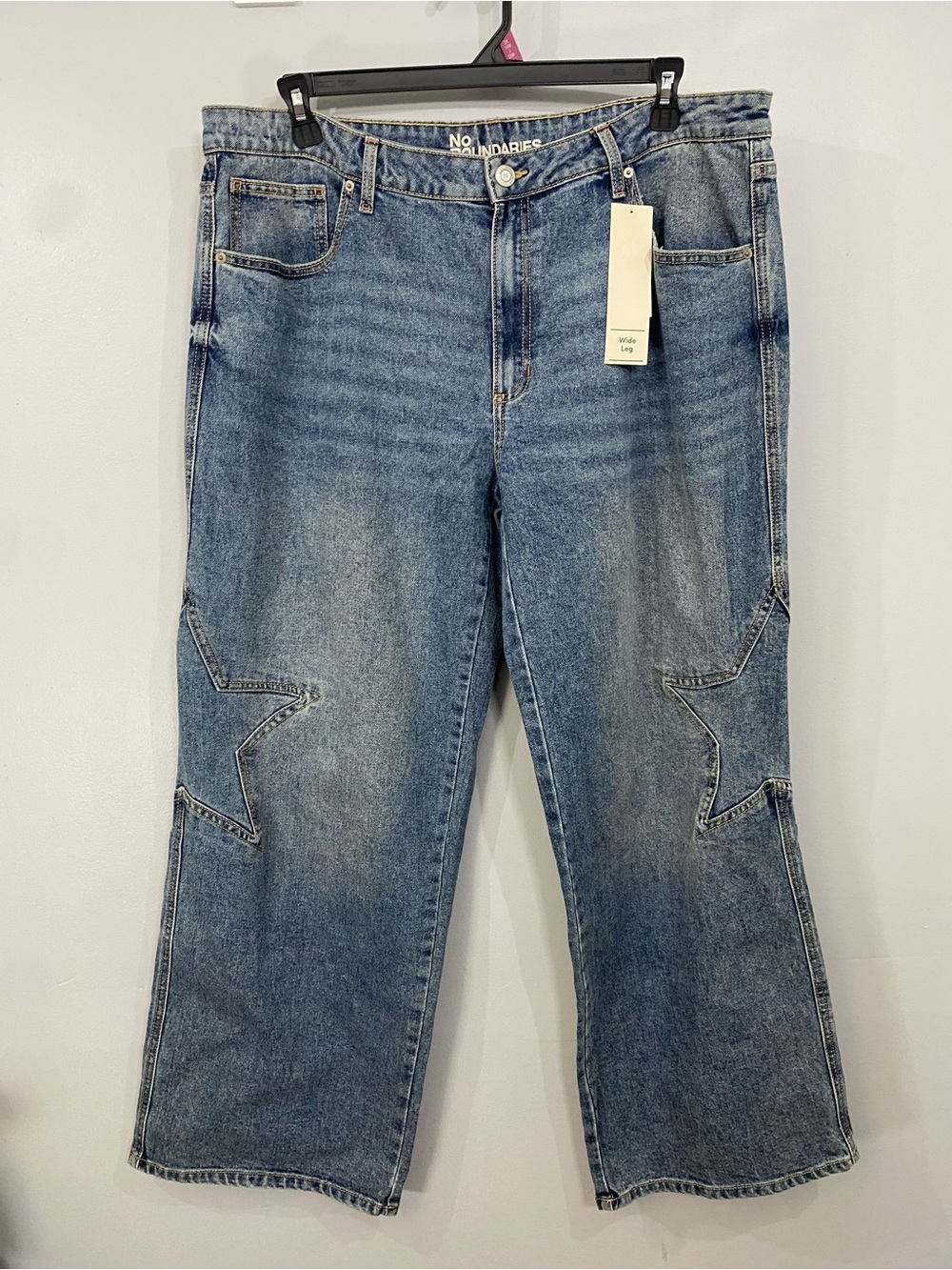 No Boundaries High-Waist Wide Leg Jeans in Light Blue Denim